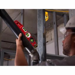 Milwaukee 10 in. 360° Locking Die Cast Torpedo Level with Magnified Vials thumbnail 3