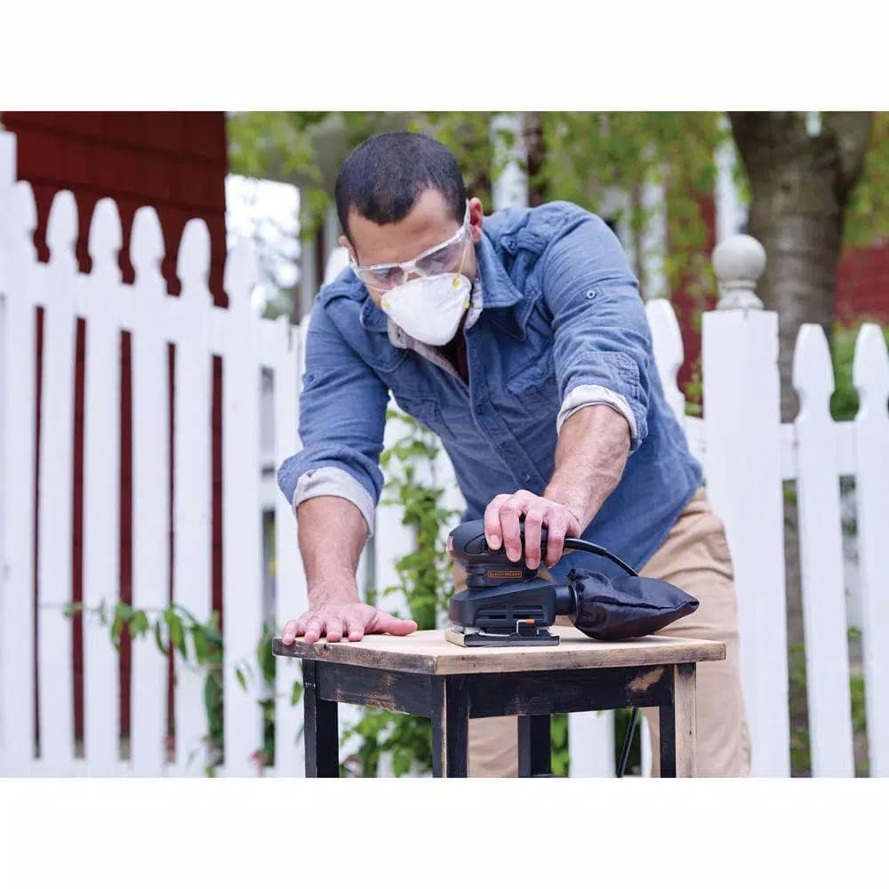 BLACK+DECKER BDEQS15C 1/4 Sheet Corded Finishing Sander, 1.5 Amp
