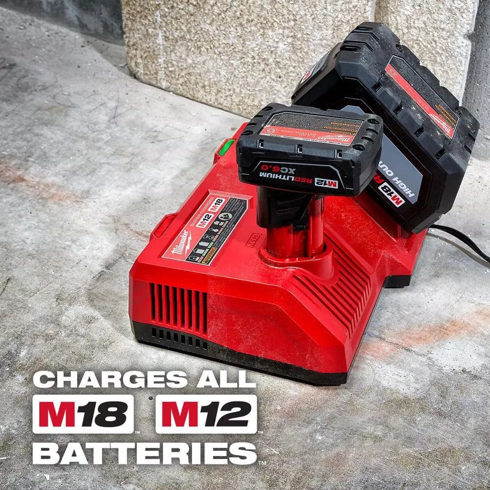 Milwaukee M18 FUEL 1/2 in. High Torque Impact Wrench Kit with Super Charger & 8.0 Ah Battery