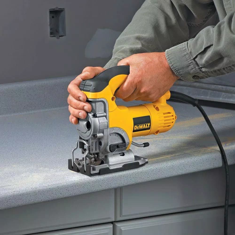 DEWALT 6.5 Amp Corded Jig Saw Kit with Carrying Case