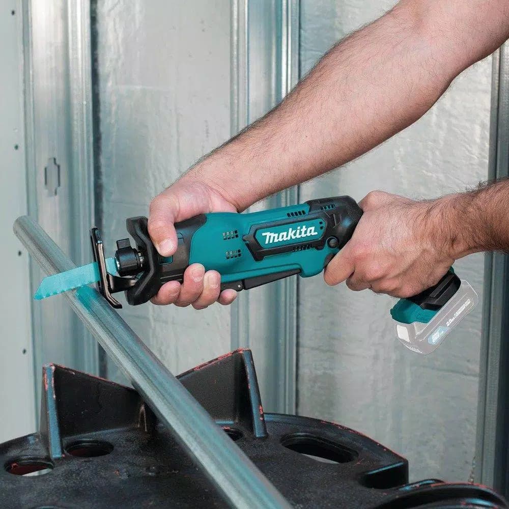 Makita 12V MAX CXT Cordless Reciprocating Saw, Tool-Only (RJ03Z)