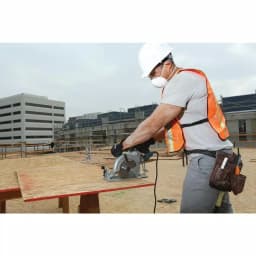 Bosch 15 Amp 7-1/4 in. Corded Magnesium Worm Drive Circular Saw with Carbide Blade thumbnail 3