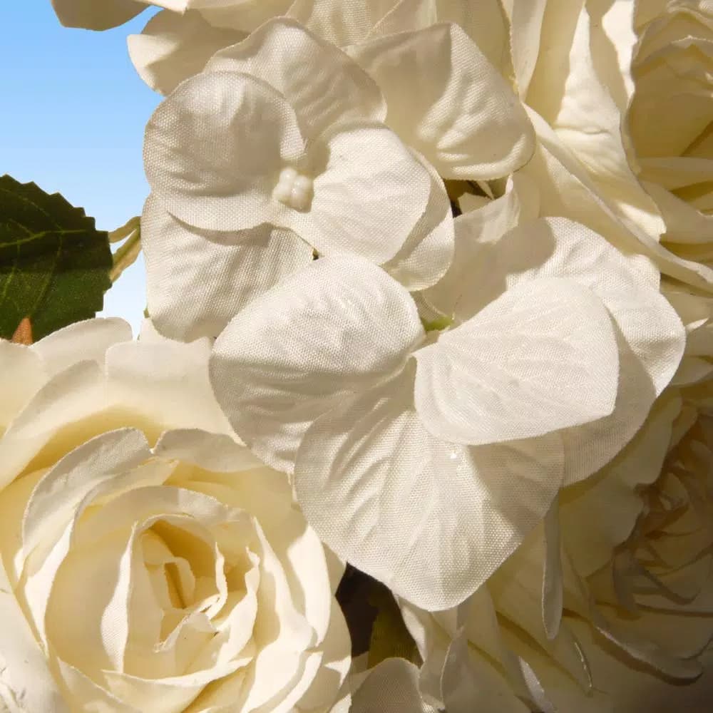 National Tree Company 16 in. White Rose Wreath with Green Leaves - Artificial Floral Wreath for Weddings and Special Occasions