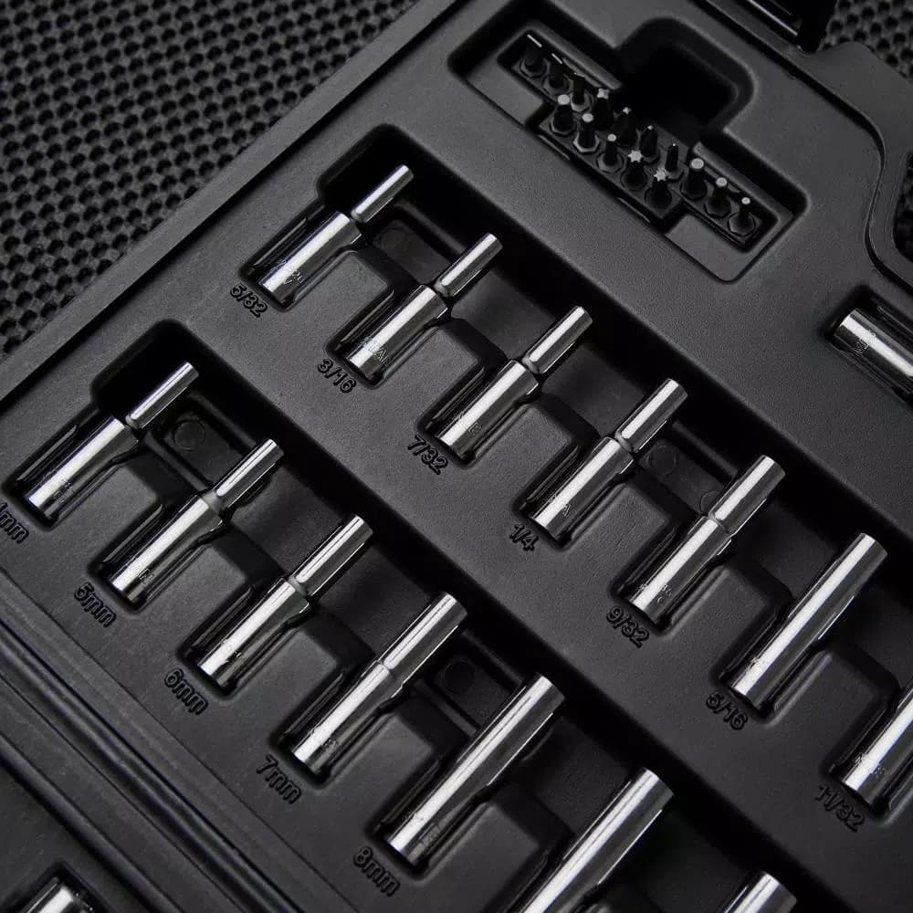 Stanley 85-Piece 1/4 in. and 3/8 in. Socket Set, SAE and Metric