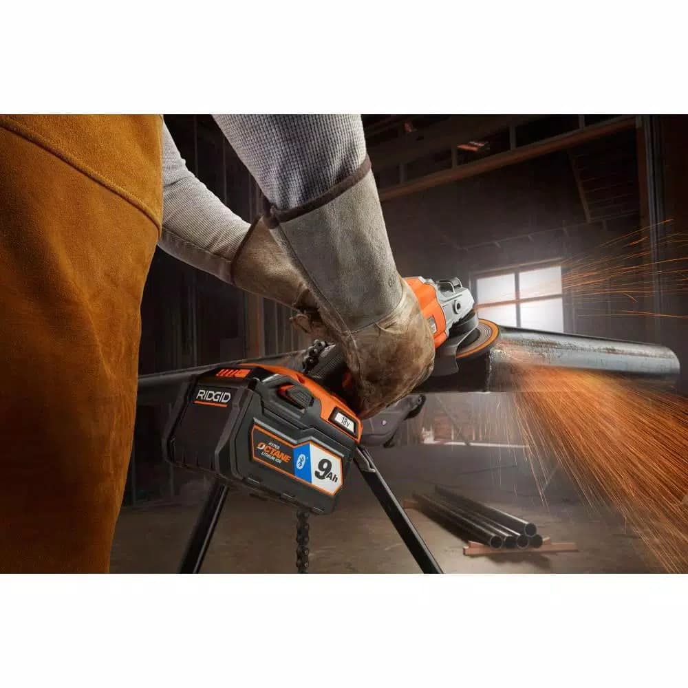 RIDGID 18V OCTANE 9.0 Ah Lithium-Ion Battery and Charger Kit