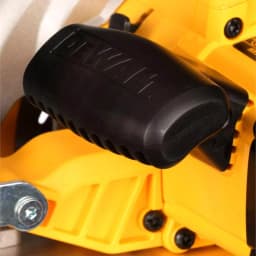 DEWALT 15 Amp 7-1/4 in. Lightweight Corded Circular Saw thumbnail 3