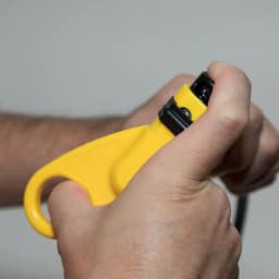 Klein Tools Coax Installation and Testing Kit with Universal F-Compression Connectors thumbnail 6