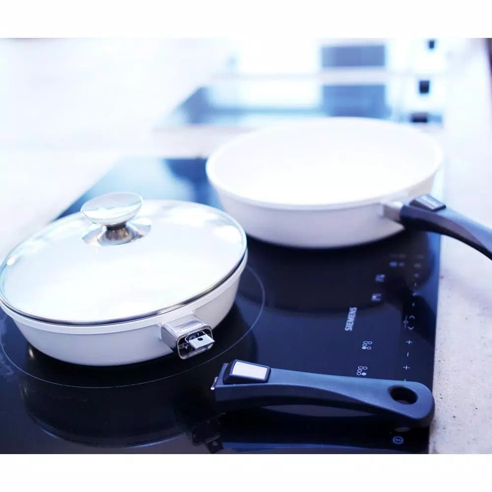 Berndes Vario Click Pearl 4 Qt. Cast Aluminum Ceramic Nonstick Saute Pan with Glass Lid, White