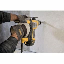 DEWALT D25416K 9 Amp 1-1/8 in. SDS-Plus Corded Rotary Hammer with Case thumbnail 2