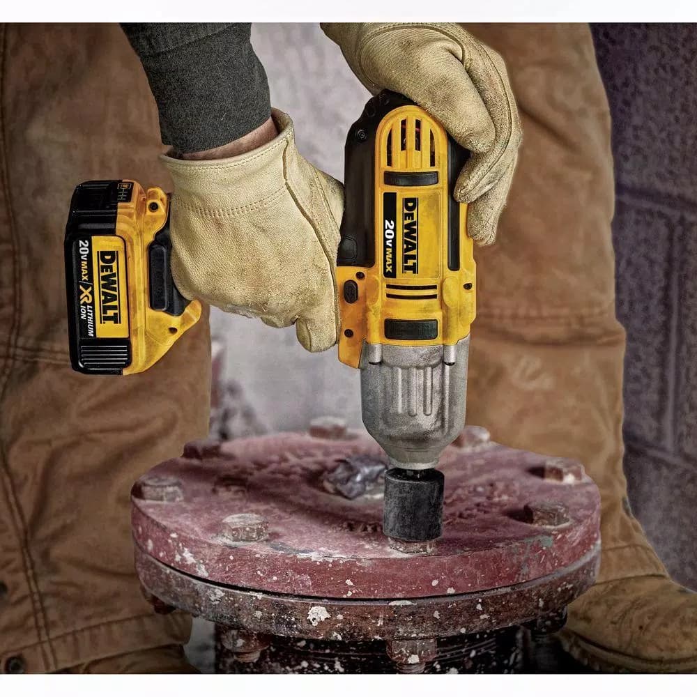 DEWALT 20V MAX Cordless 1/2 in. High Torque Impact Wrench Kit with (2) 4.0 Ah Batteries and Charger