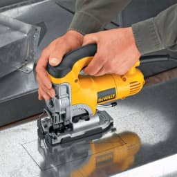 DEWALT 6.5 Amp Corded Jig Saw Kit with Carrying Case thumbnail 10