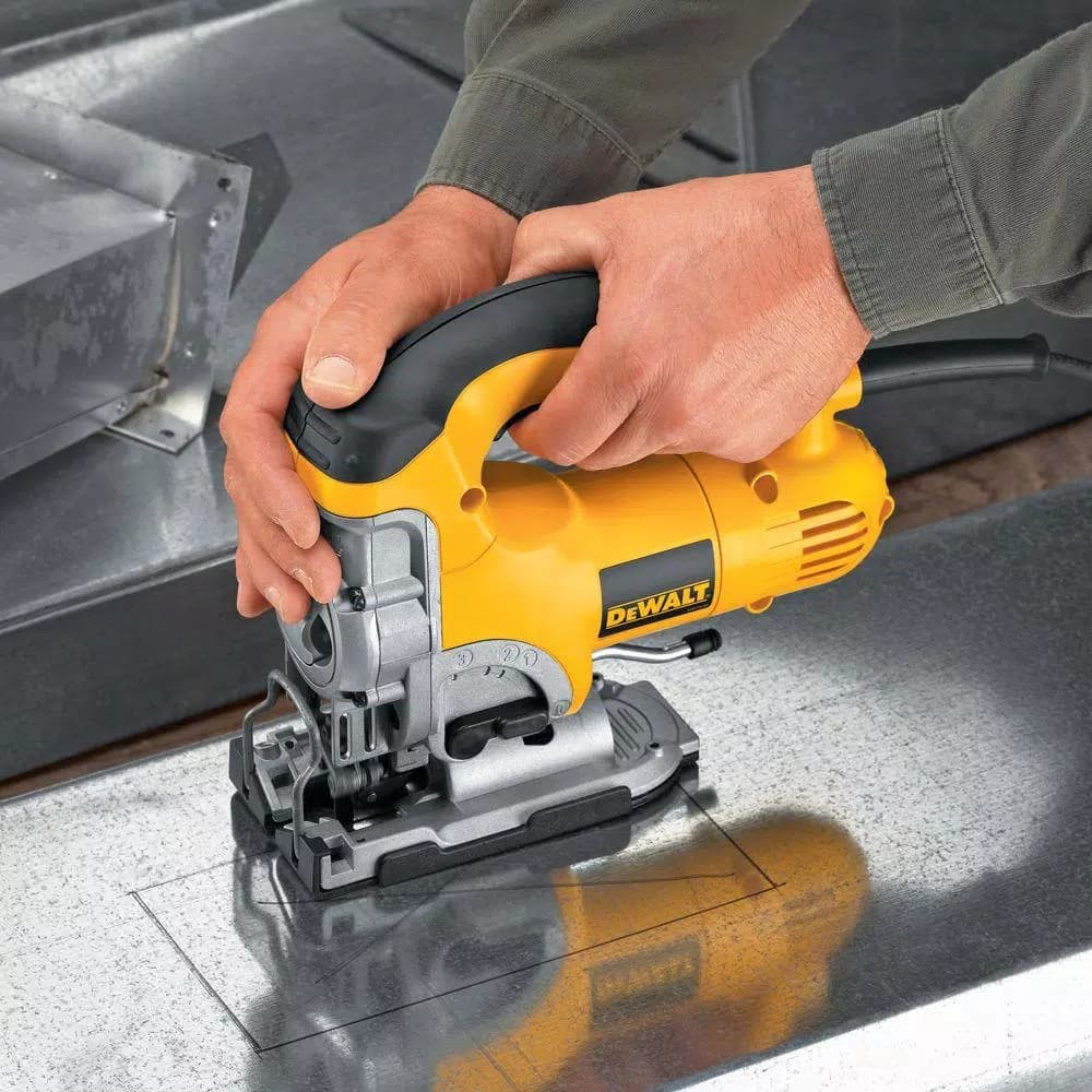 DEWALT 6.5 Amp Corded Jig Saw Kit with Carrying Case