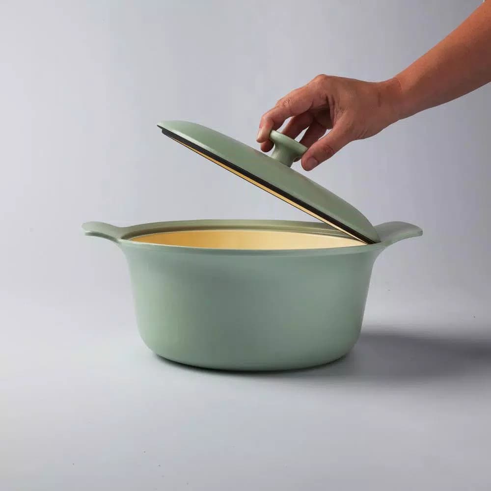 BergHOFF Ron 4.4 Qt. Cast Iron Stock Pot with Lid, Green