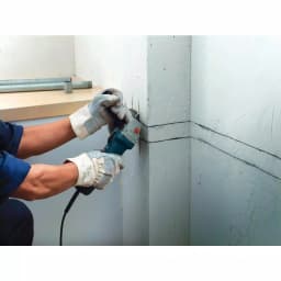 Bosch GWS9-45 4.5 in. Corded Angle Grinder, 8.5 Amp, 11,000 rpm thumbnail 9