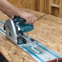 Makita 12 Amp 6-1/2 in. Plunge Circular Saw Bundle with (2) 55 in. Guide Rails and Clamp thumbnail 15