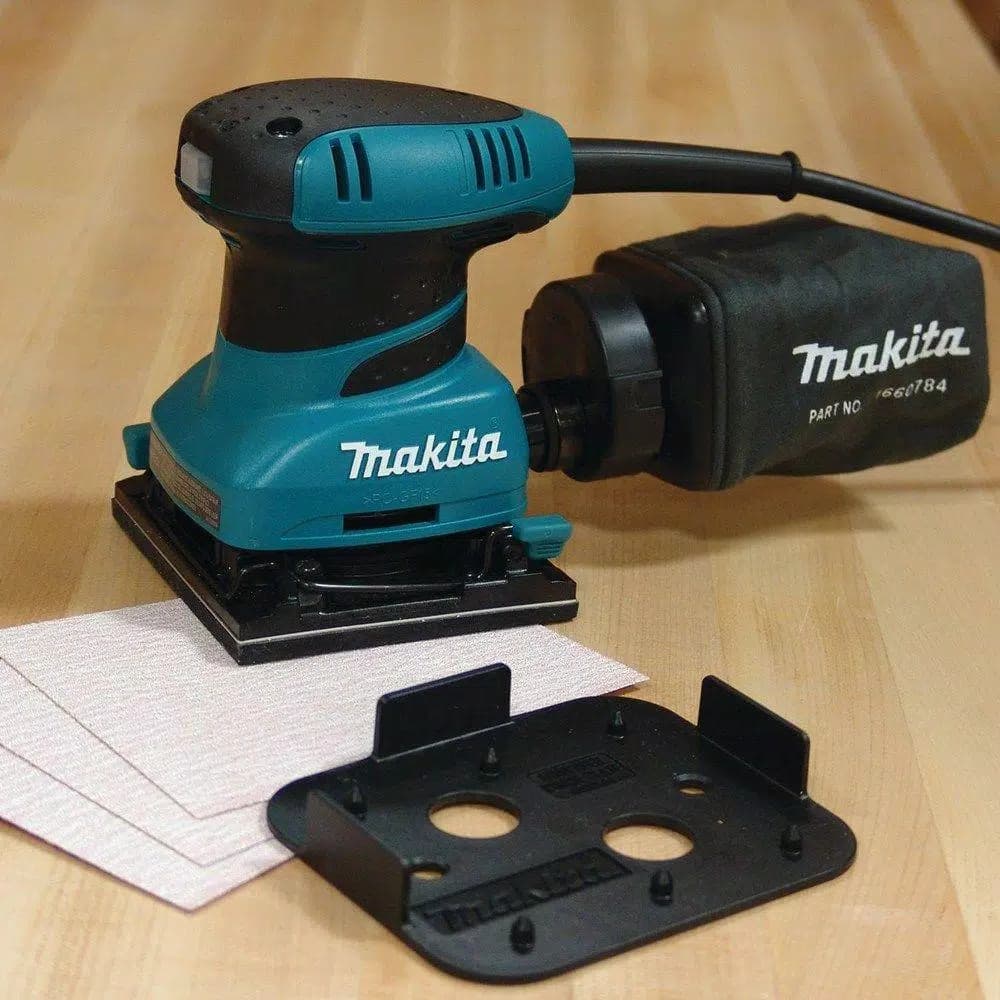 Makita 2 Amp Corded 1/4 Sheet Finishing Sander with Sanding Paper and Dust Bag