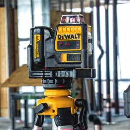 DEWALT DW0811LR 2 x 360° Red Line Laser Level with Case and AA Batteries thumbnail 8