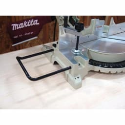 Makita 12 in. 15 Amp Corded Single-Bevel Compound Miter Saw with 40T Carbide Blade thumbnail 5