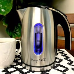 MegaChef Mega Chef 5-Cup Stainless Steel Electric Tea Kettle, 1.2L thumbnail 3