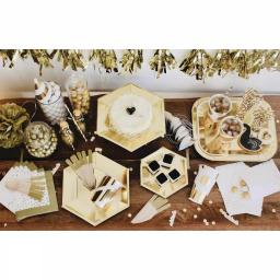 Sugar Plum Party SugarPlum Glam 32-Piece Assorted Disposable Paper Napkins - White/Gold thumbnail 3