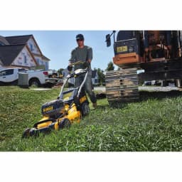 DEWALT 20 in. 20V MAX Cordless Walk Behind Push Lawn Mower with (2) 5.0 Ah Batteries and Charger thumbnail 5