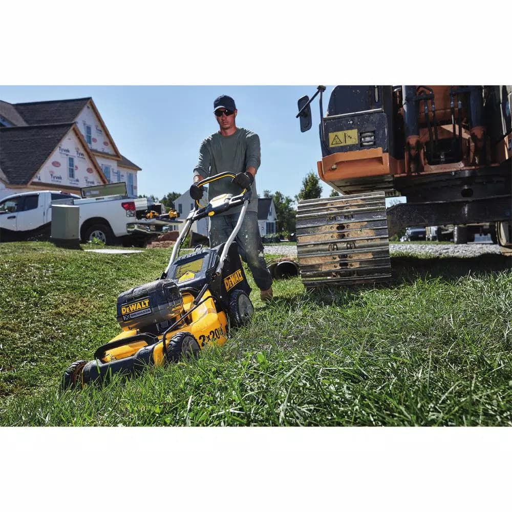 DEWALT 20 in. 20V MAX Cordless Walk Behind Push Lawn Mower with (2) 5.0 Ah Batteries and Charger