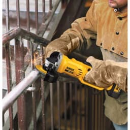 DEWALT 20V MAX Cordless 4.5-in. to 5-in. Angle Grinder Kit with (2) 5.0 Ah Batteries and Charger thumbnail 9