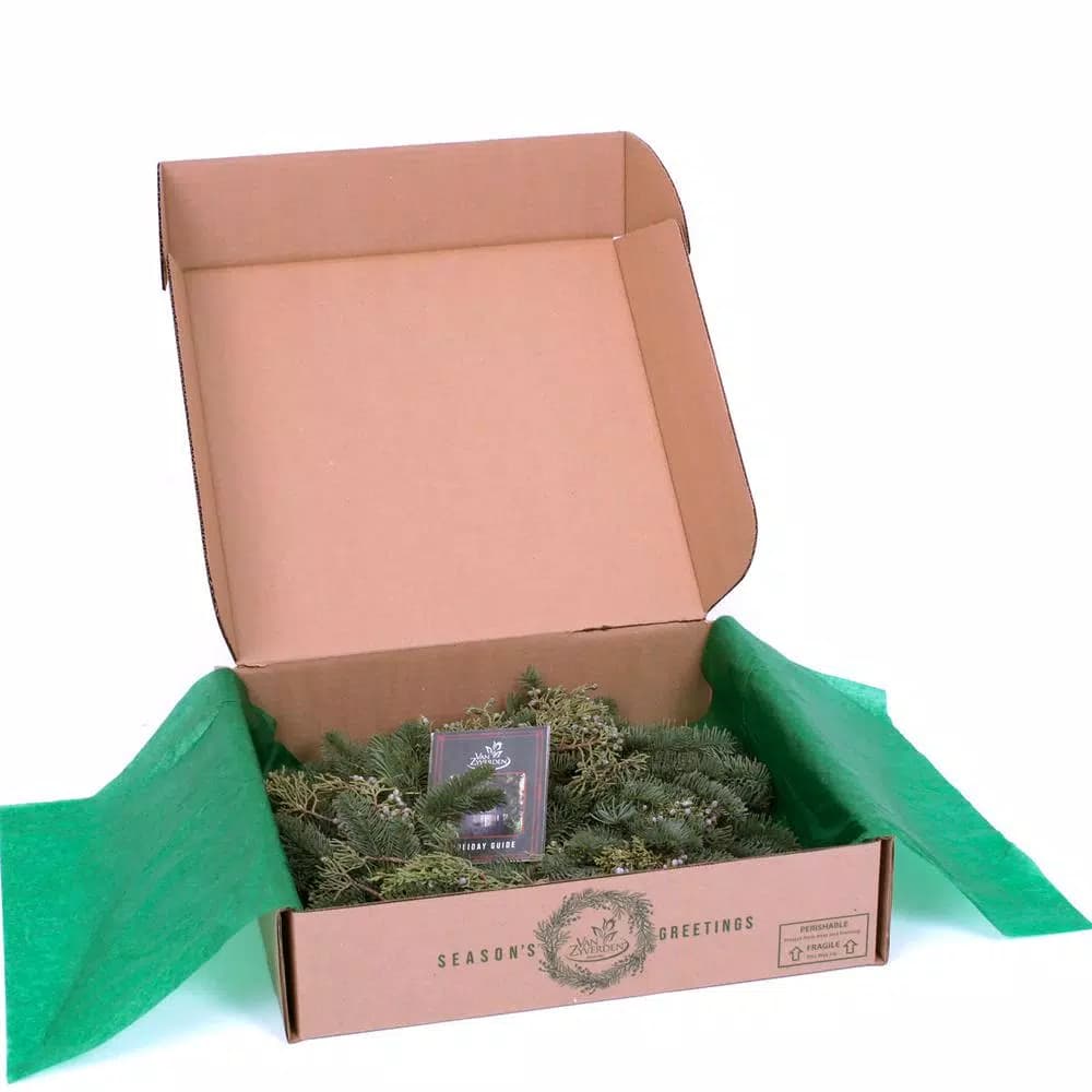 VAN ZYVERDEN 20 in. Fresh Cut Pacific Northwest Juniper and Noble Fir Christmas Wreath
