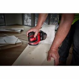 Milwaukee M18 18V Lithium-Ion Cordless 6-1/2 in. Circular Saw & 5 in. Random Orbit Sander Combo Kit thumbnail 6