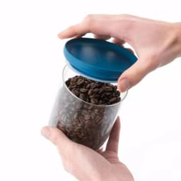 BergHOFF Leo 3-Piece Glass Food Container Set with Airtight Lids and Measuring Spoon thumbnail 3