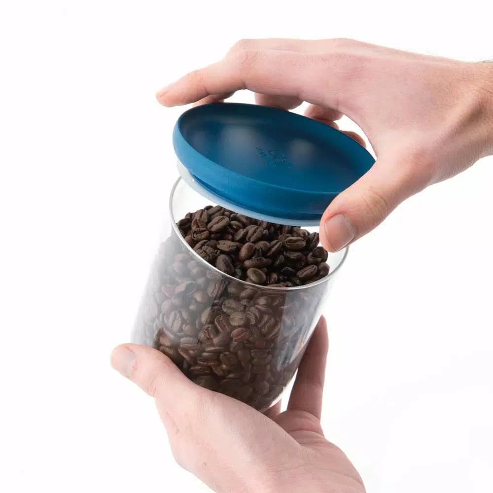 BergHOFF Leo 3-Piece Glass Food Container Set with Airtight Lids and Measuring Spoon