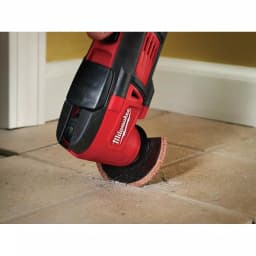 Milwaukee M18 18V Lithium-Ion Cordless 4-Tool Combo Kit with Oscillating Multi-Tool and Wet/Dry Vacuum thumbnail 9