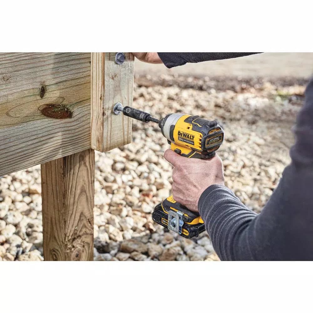 DEWALT 20V MAX ATOMIC 1/4 in. Brushless Compact Impact Driver Kit with 4 Batteries and Charger