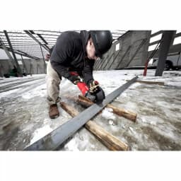 Milwaukee M18 FUEL 7 in./9 in. Brushless Cordless Large Angle Grinder (Tool-Only) thumbnail 8