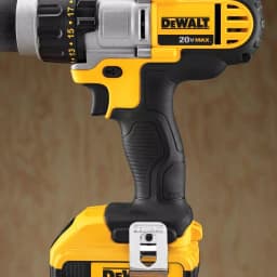 DEWALT 20V MAX Cordless 1/2 in. Drill/Driver Kit with (2) 4.0 Ah Batteries, Charger & Case thumbnail 7