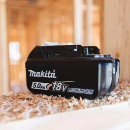 Makita 18V LXT Brushless 1 in. SDS-Plus Rotary Hammer Drill Kit with 5.0Ah Battery thumbnail 9