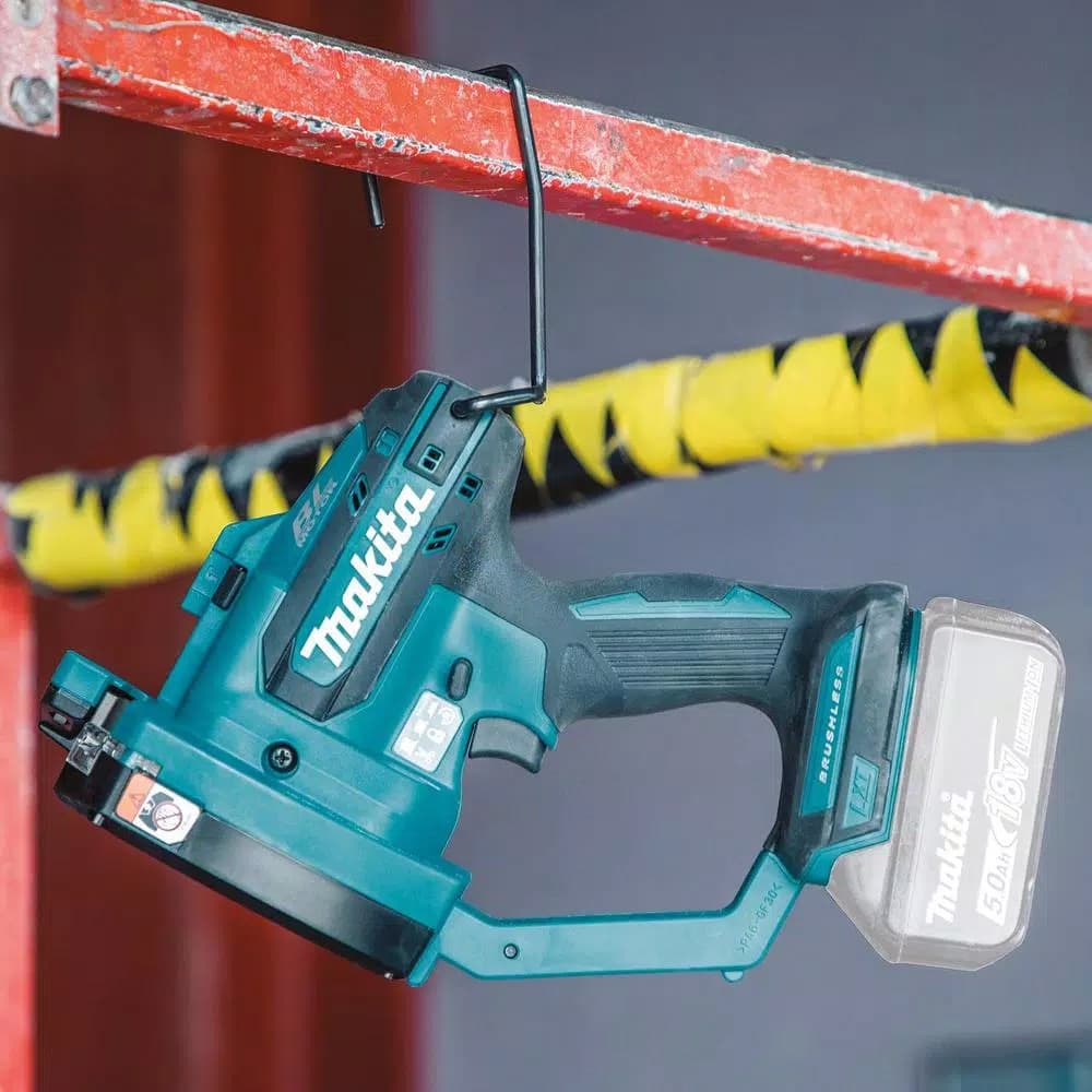 Makita 18V LXT Brushless Cordless Threaded Rod Cutter (Tool Only) XCS03Z