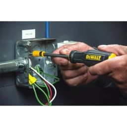 DEWALT DWHT62054 MAXFIT 4-Piece Combination Screwdriver Set thumbnail 5