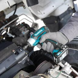Makita 12V MAX CXT Cordless 3/8 in. Square Drive Impact Wrench Kit (WT02R1) thumbnail 8