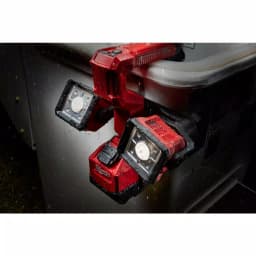 Milwaukee M18 18V Lithium-Ion Cordless Utility Bucket LED Work Light (Tool-Only) thumbnail 3