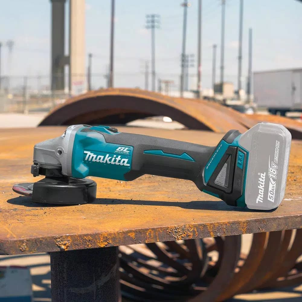 Makita 18V LXT Brushless Cordless 4-1/2"/5" Angle Grinder with Electric Brake (Tool Only)