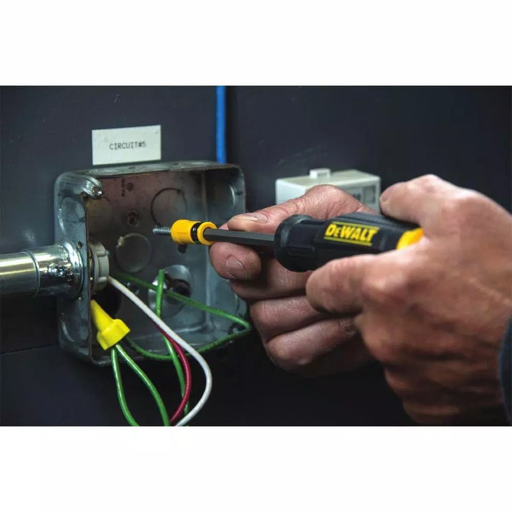 DEWALT DWHT62054 MAXFIT 4-Piece Combination Screwdriver Set