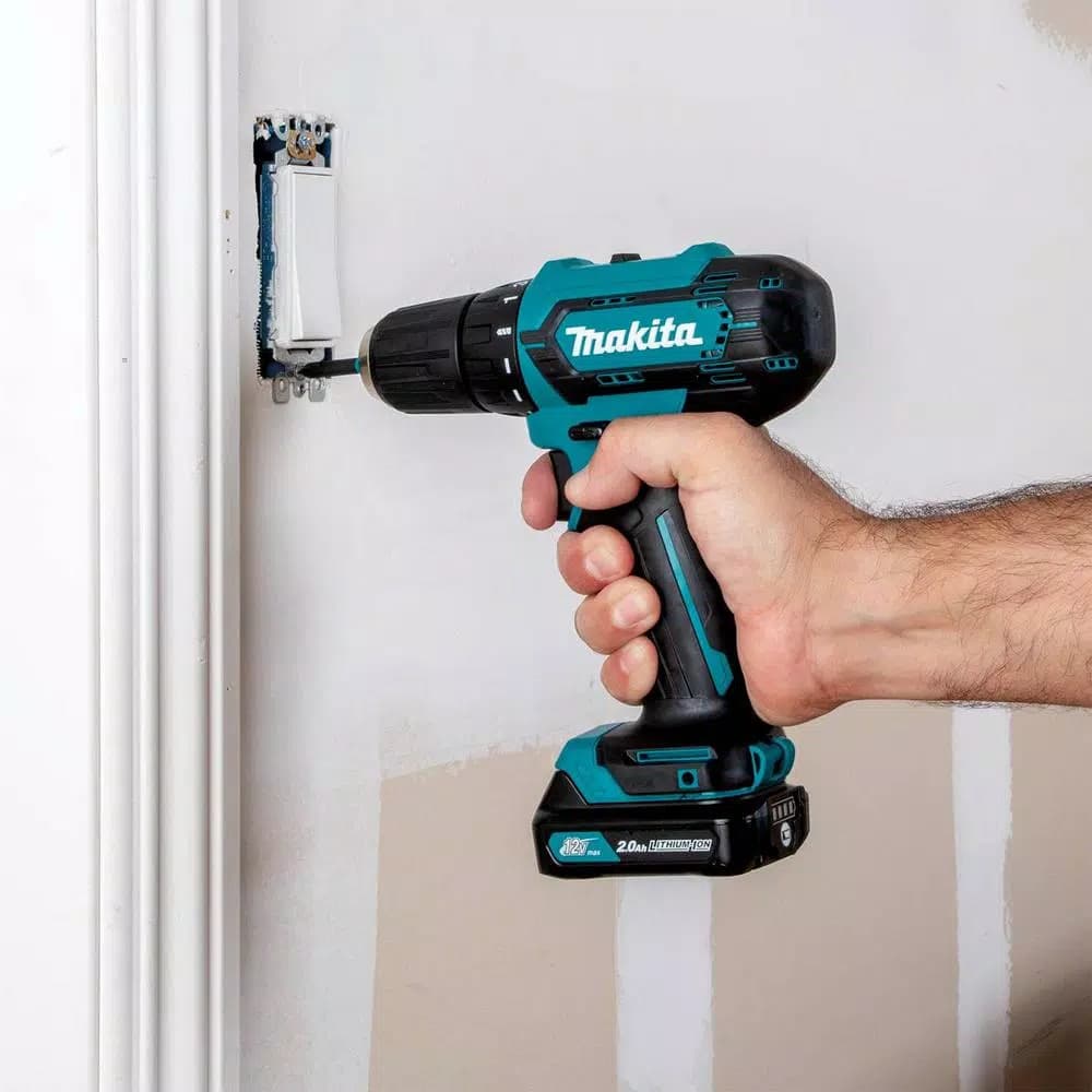 Makita 12V MAX CXT Lithium-Ion Cordless 3/8 in. Driver Drill Kit, 2.0 Ah