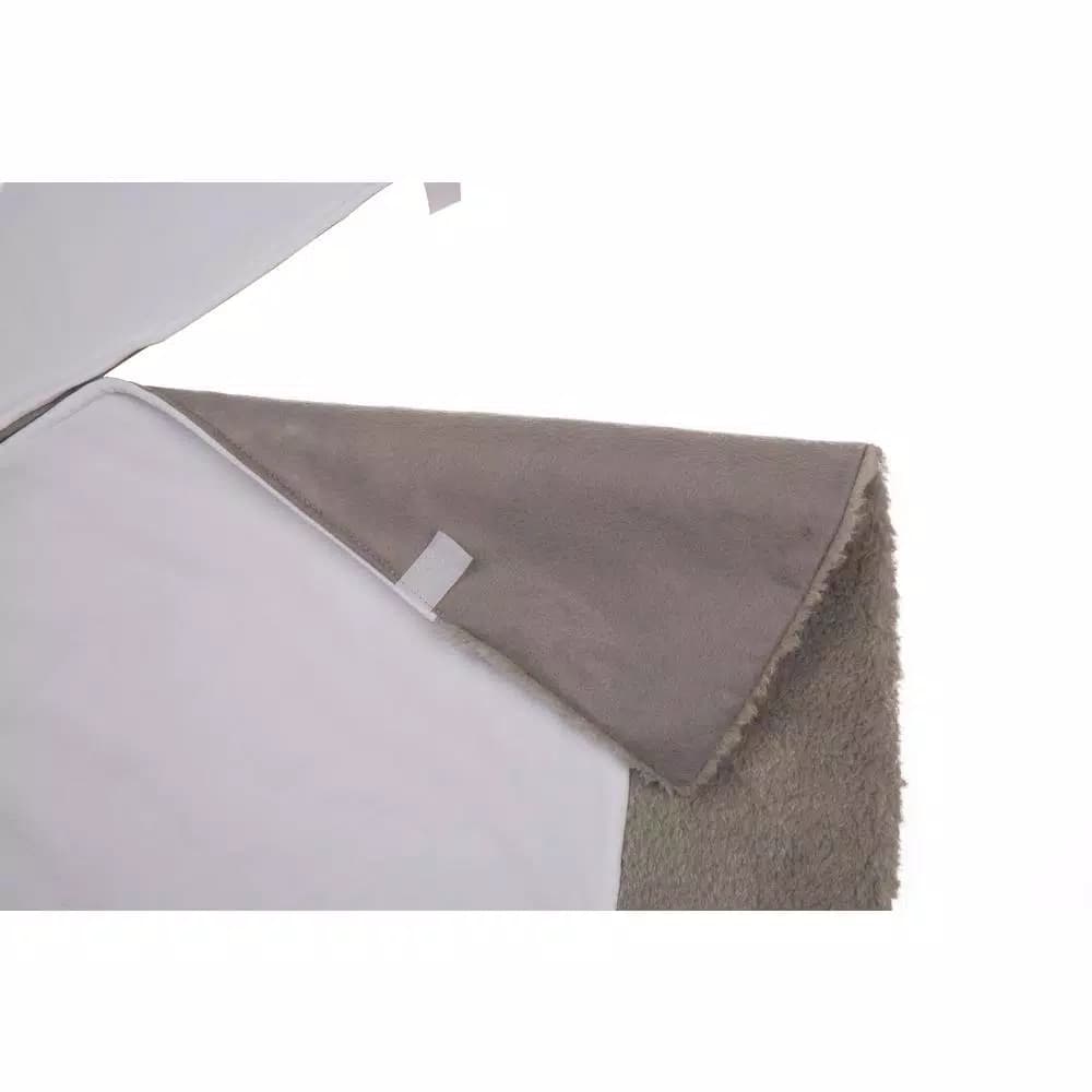 Glitzhome 48 in. White Faux Fur Christmas Tree Skirt with Grey Edge