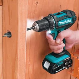 Makita 18V LXT Cordless 1/2 in. XPT Drill/Driver Kit with Two 2.0 Ah Batteries, Charger, and Hard Case thumbnail 3