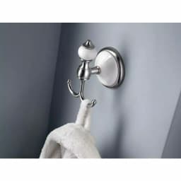 Delta Alexandria Double Towel Hook - Chrome and White thumbnail 2
