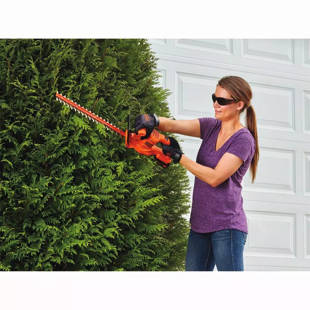 BLACK+DECKER 20V MAX 18 in. Cordless Lithium-Ion Hedge Trimmer with 1.5 Ah Battery and Charger