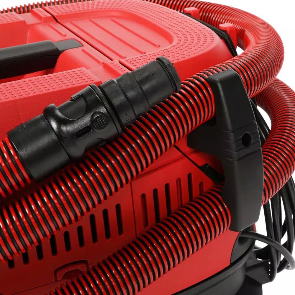 Milwaukee 8 Gal. Dust Extractor Vacuum with HEPA Filtration