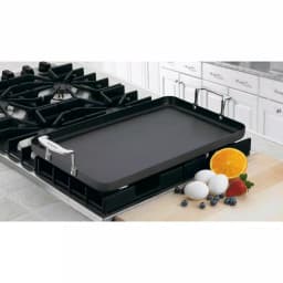 Cuisinart Chef's Classic 13 x 20 in. Hard Anodized Nonstick Double-Burner Griddle thumbnail 3