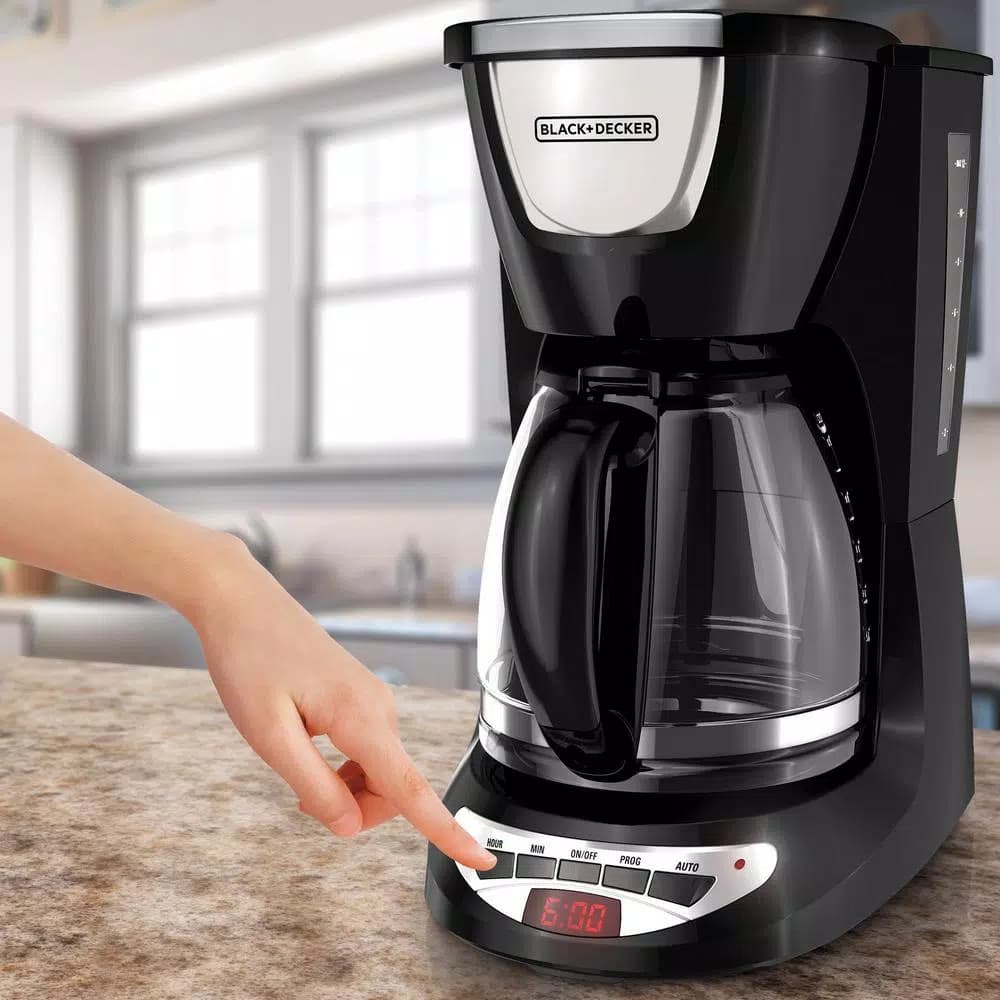 BLACK+DECKER 12-Cup Programmable Drip Coffee Maker with Glass Carafe, Black